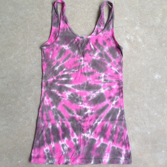 NWOT Tie Dye Gray and Pink Tank Top 100% Cotton - Picture 1 of 2